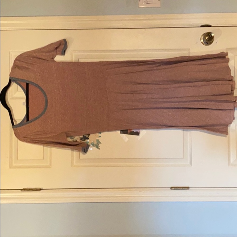 A lularoe a dusty pink and blue